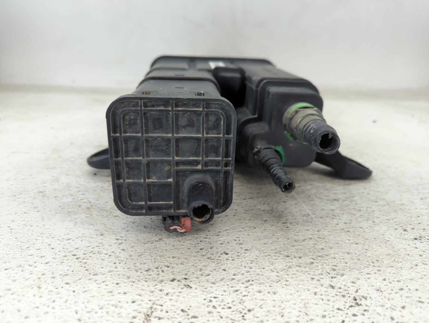 2017 Chevrolet Equinox Fuel Vapor Charcoal Canister 1432030 - Oemusedautoparts1.com