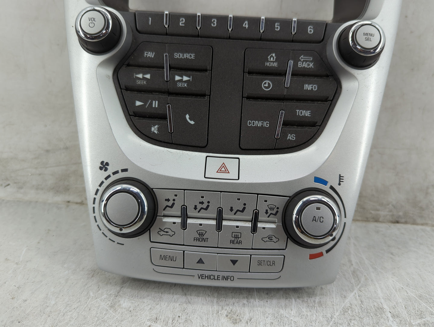 2016-2017 Chevrolet Equinox Radio Control Panel Silver - Oemusedautoparts1.com