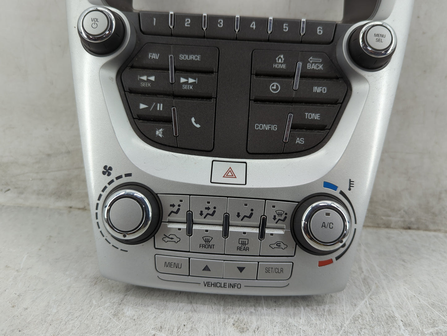 2016-2017 Chevrolet Equinox Radio Control Panel Silver - Oemusedautoparts1.com