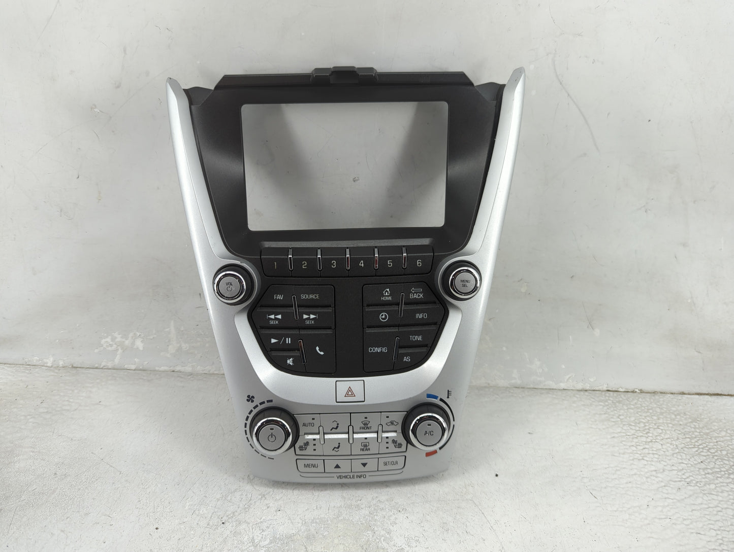 2016-2017 Chevrolet Equinox Radio Control Panel 1469271 - Oemusedautoparts1.com