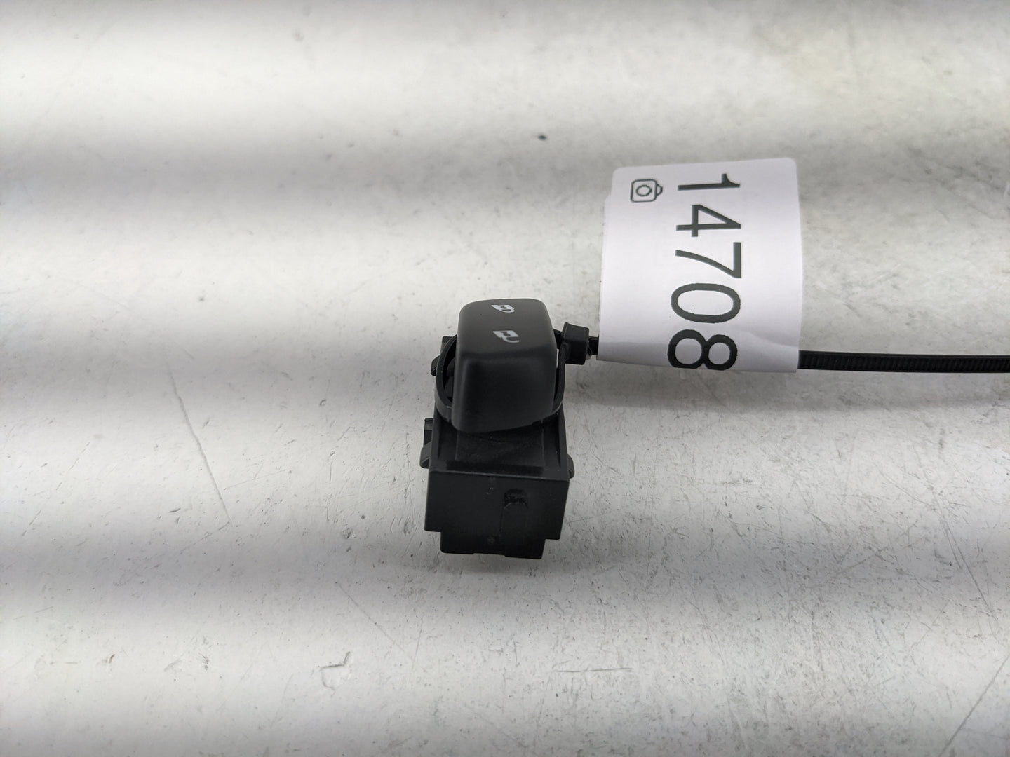 2012-2017 Chevrolet Equinox Master Power Window Switch Replacement Driver Side Left P/N:22903980 Fits OEM Used Auto Parts - 