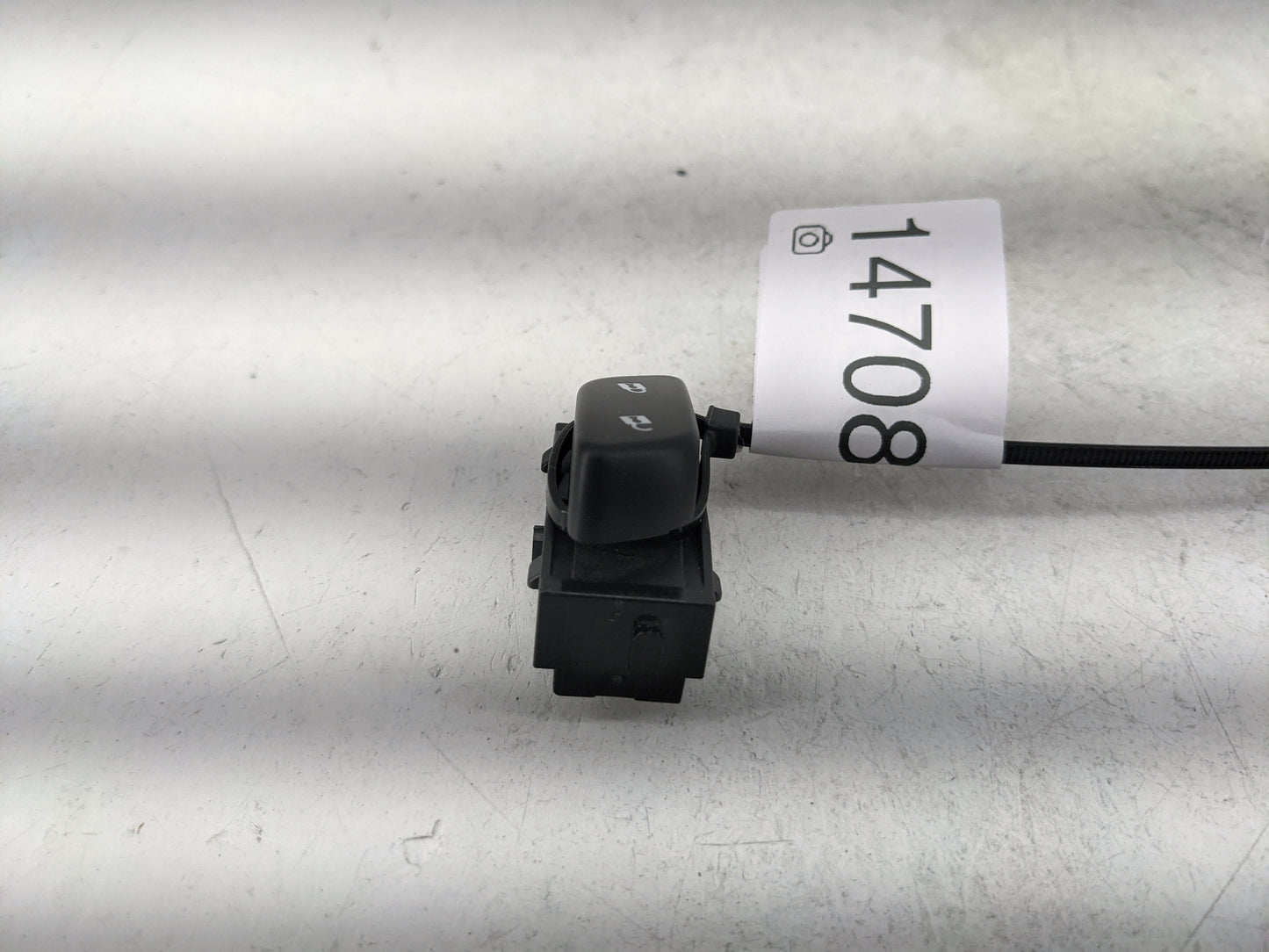 2012-2017 Chevrolet Equinox Master Power Window Switch Replacement Driver Side Left P/N:22903980 Fits OEM Used Auto Parts - 