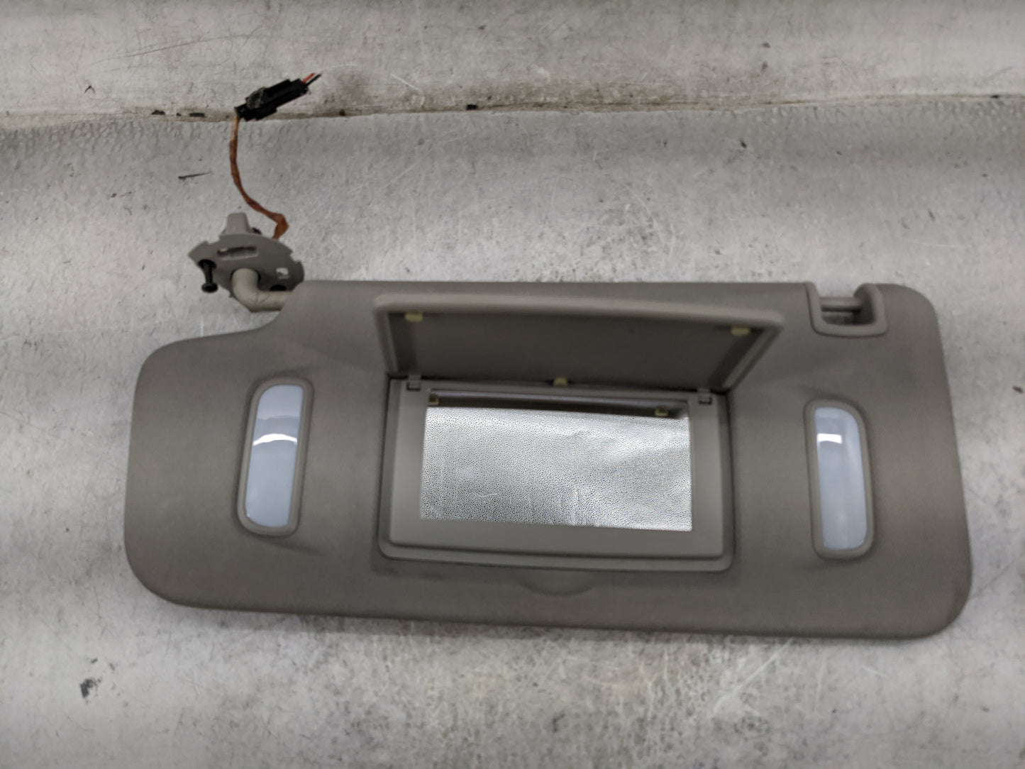 2010-2017 Chevrolet Equinox Sun Visor Shade Replacement Driver Left Mirror Fits Fits 2010 2011 2012 2013 2014 2015 2016 2017