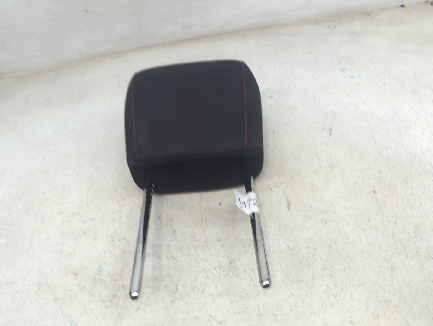 2017 Chevrolet Equinox Headrest Head Rest Rear Seat Fits OEM Used Auto Parts - Oemusedautoparts1.com