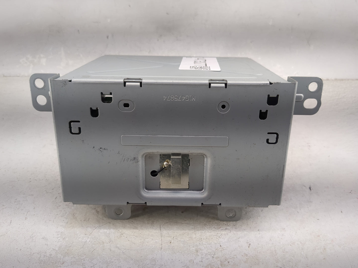 2016-2017 Chevrolet Equinox Radio AM FM Cd Player Receiver Replacement P/N:84064074 GA-130-COLR-NT Fits Fits 2016 2017 OEM U