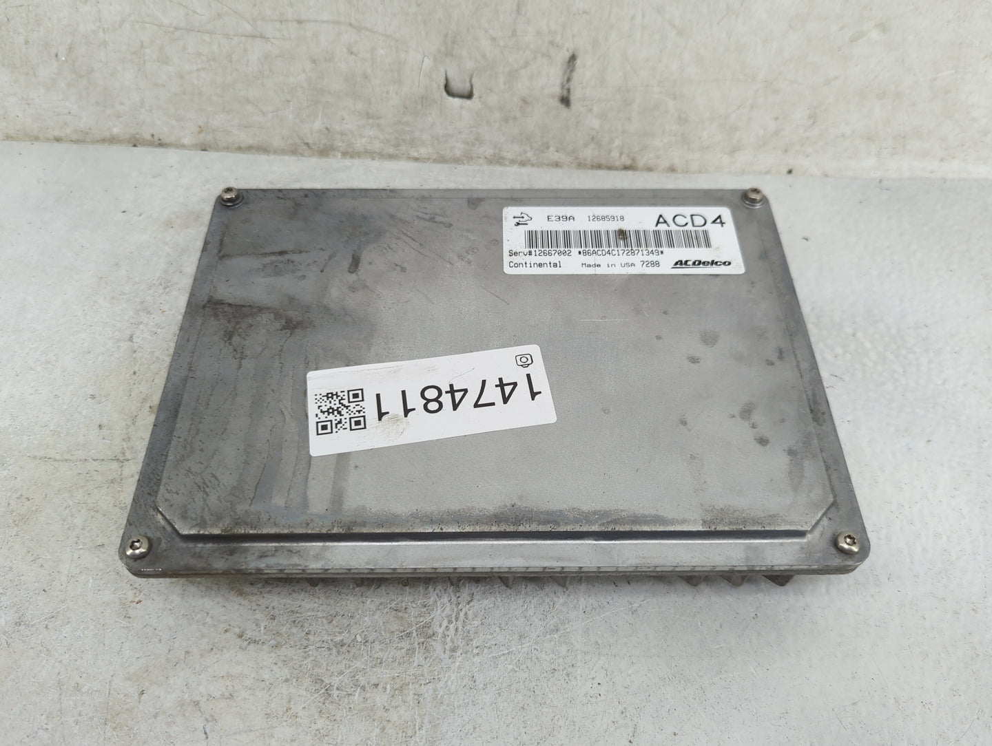 2017 Chevrolet Equinox PCM Engine Control Computer ECU ECM PCU OEM P/N:12685918 12667002 Fits Fits 2018 2019 2020 OEM Used A