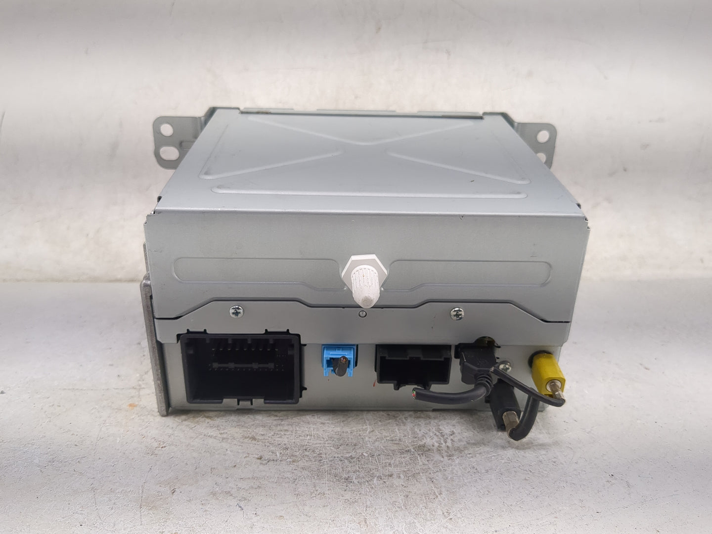 2016-2017 Chevrolet Equinox Radio AM FM Cd Player Receiver Replacement P/N:84064074 GA-130-COLR-NT Fits Fits 2016 2017 OEM U