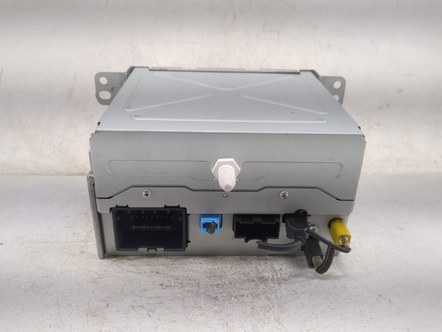 2016-2017 Chevrolet Equinox Radio AM FM Cd Player Receiver Replacement P/N:84064074 GA-130-COLR-NT Fits Fits 2016 2017 OEM U