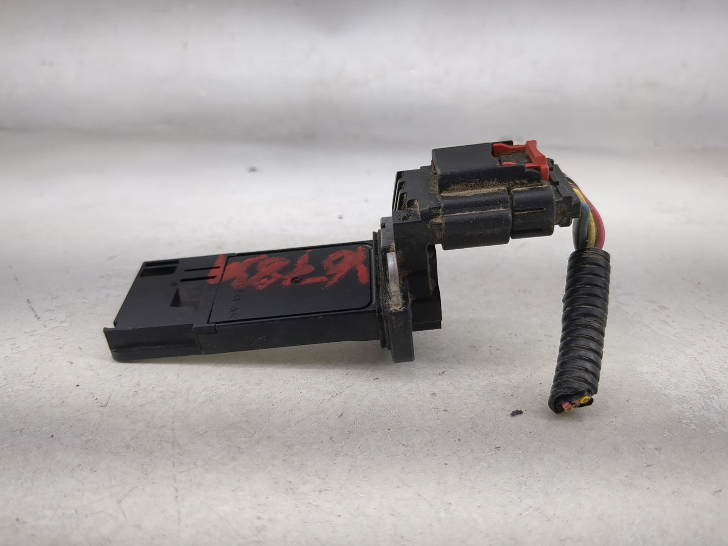 2012-2017 Chevrolet Equinox Mass Air Flow Meter Maf 1485900 - Oemusedautoparts1.com