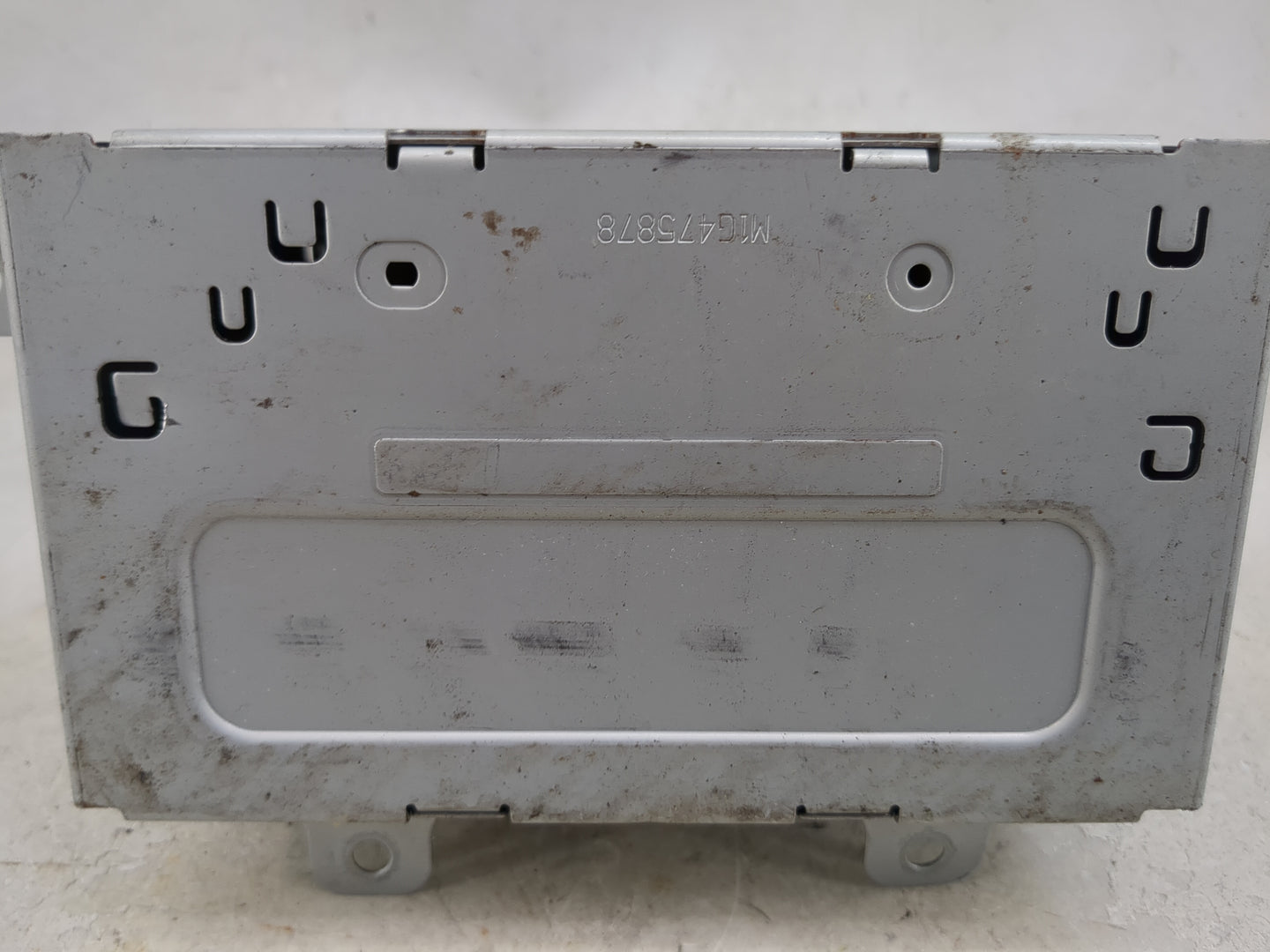 2016-2017 Chevrolet Equinox Radio AM FM Cd Player Receiver Replacement P/N:84064076 654663145, 20NNN349 Fits Fits 2016 2017 