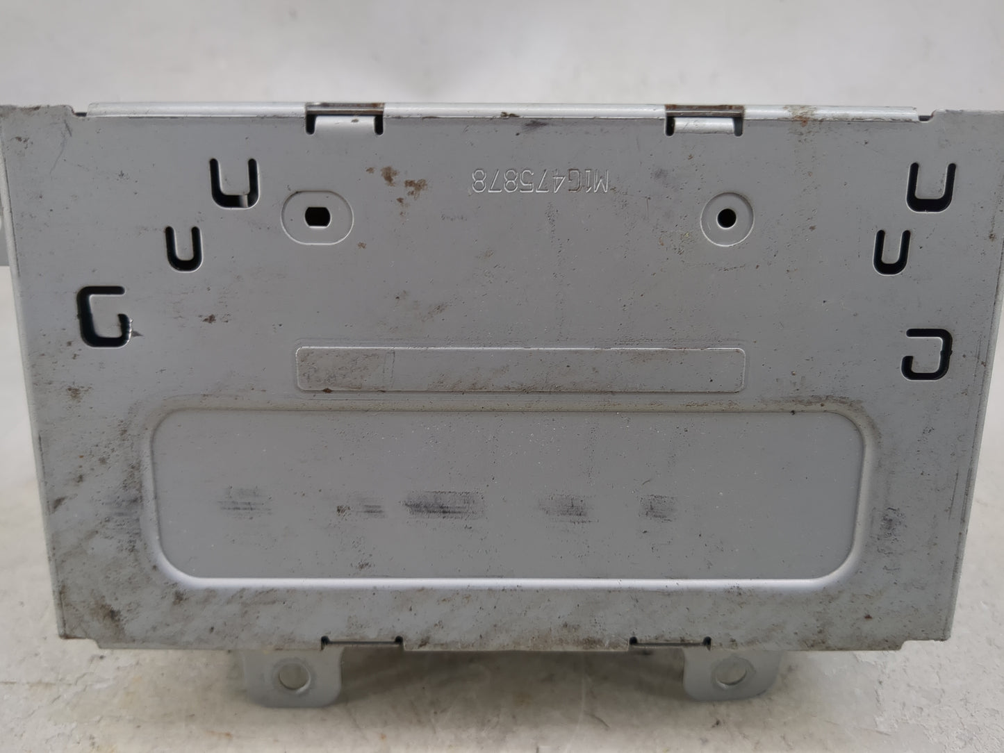 2016-2017 Chevrolet Equinox Radio AM FM Cd Player Receiver Replacement P/N:84064076 654663145, 20NNN349 Fits Fits 2016 2017 