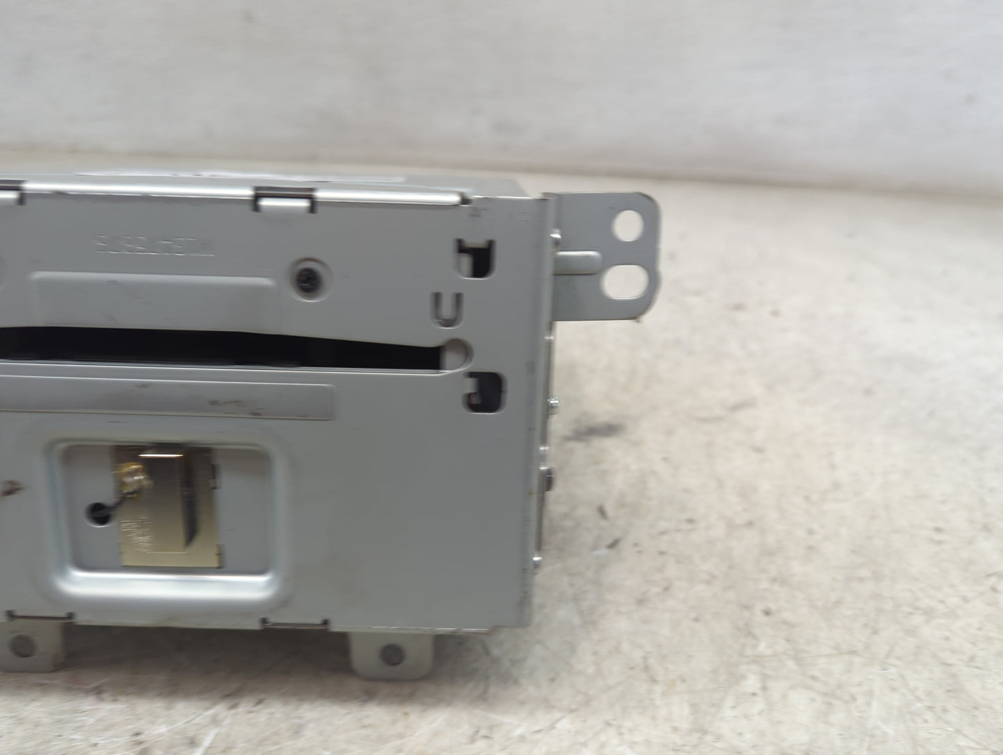 2015 Chevrolet Equinox Radio AM FM Cd Player Receiver Replacement P/N:GA-130-COLR-NT 23284452 Fits Fits 2014 2016 2017 OEM U