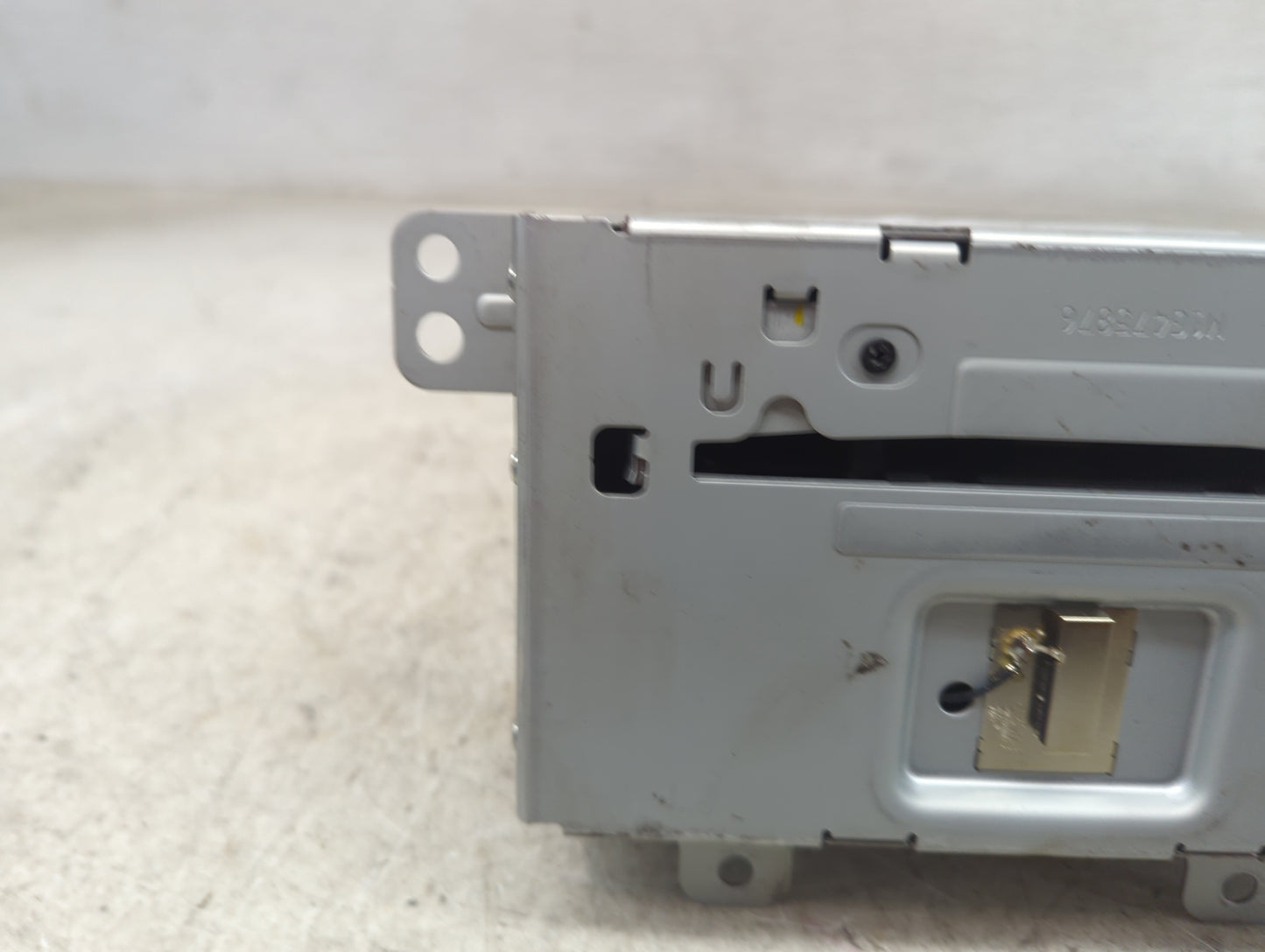 2015 Chevrolet Equinox Radio AM FM Cd Player Receiver Replacement P/N:GA-130-COLR-NT 23284452 Fits Fits 2014 2016 2017 OEM U