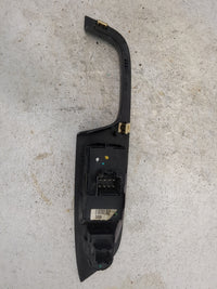 2012-2017 Chevrolet Equinox Passenger Right Power Window Switch - Oemusedautoparts1.com