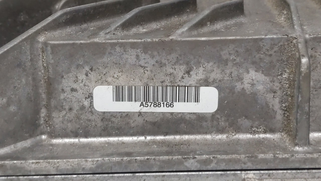 2017 Chevrolet Equinox PCM Engine Control Computer ECU ECM PCU OEM P/N:12666070 12667189, 12685918 Fits Fits 2018 2019 OEM U