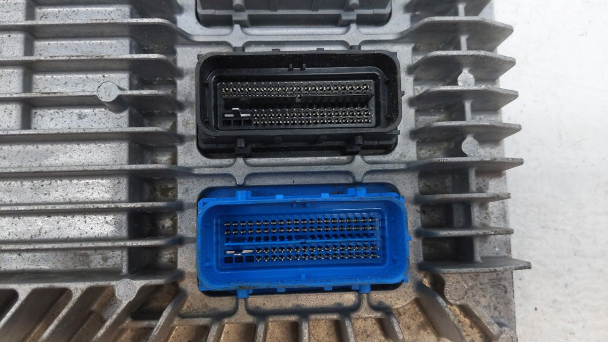 2017 Chevrolet Equinox PCM Engine Control Computer ECU ECM PCU OEM P/N:12666070 12667189, 12685918, 12670801 Fits 2018 2019 