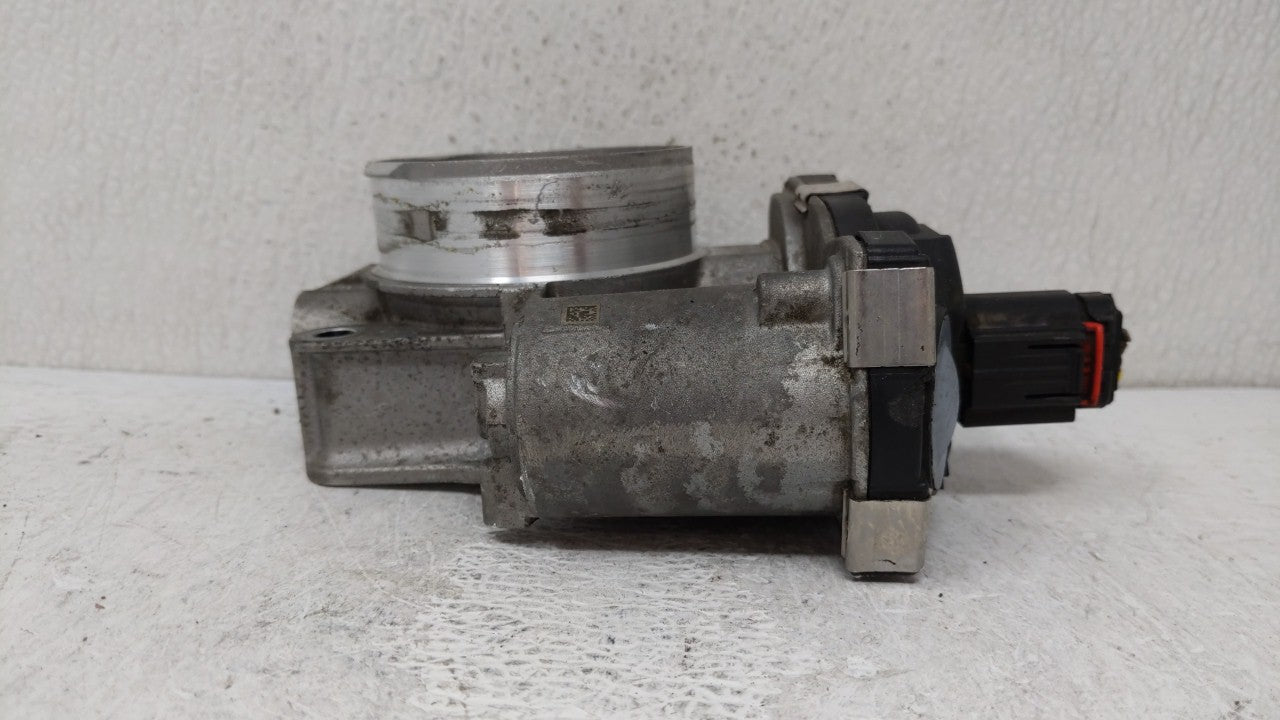 2016-2017 Chevrolet Equinox Throttle Body P/N:12632101CA 12669146AA, 12670834AA Fits Fits 2016 2017 OEM Used Auto Parts - Oe
