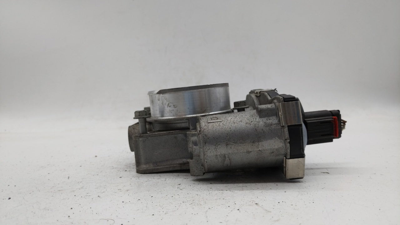 2016-2017 Chevrolet Equinox Throttle Body P/N:12632101CA 12669146AA, 12670834AA Fits Fits 2016 2017 OEM Used Auto Parts - Oe