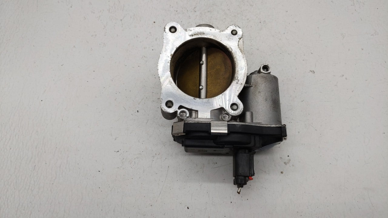 2016-2017 Chevrolet Equinox Throttle Body P/N:12632101CA 12669146AA, 12670834AA Fits Fits 2016 2017 OEM Used Auto Parts - Oe