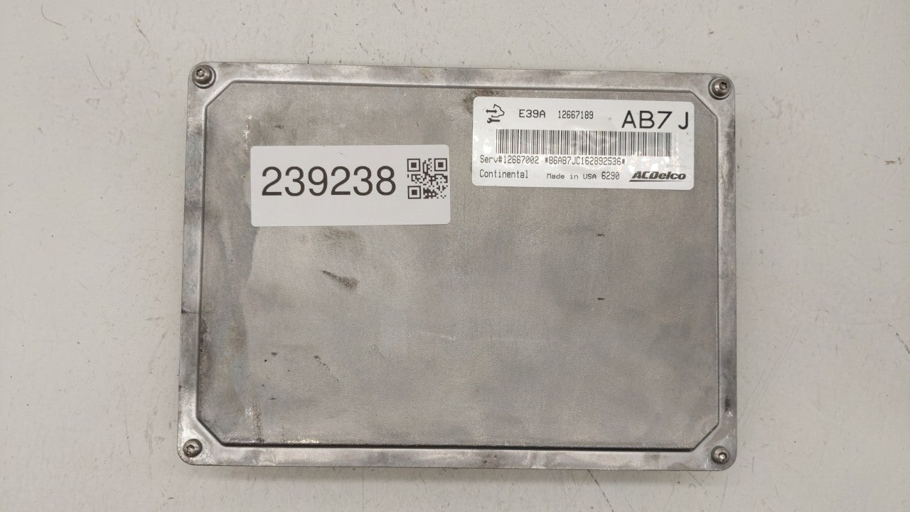 2017 Chevrolet Equinox PCM Engine Control Computer ECU ECM PCU OEM P/N:12666068 12667002, 12666070, 12667189 Fits Fits 2018 