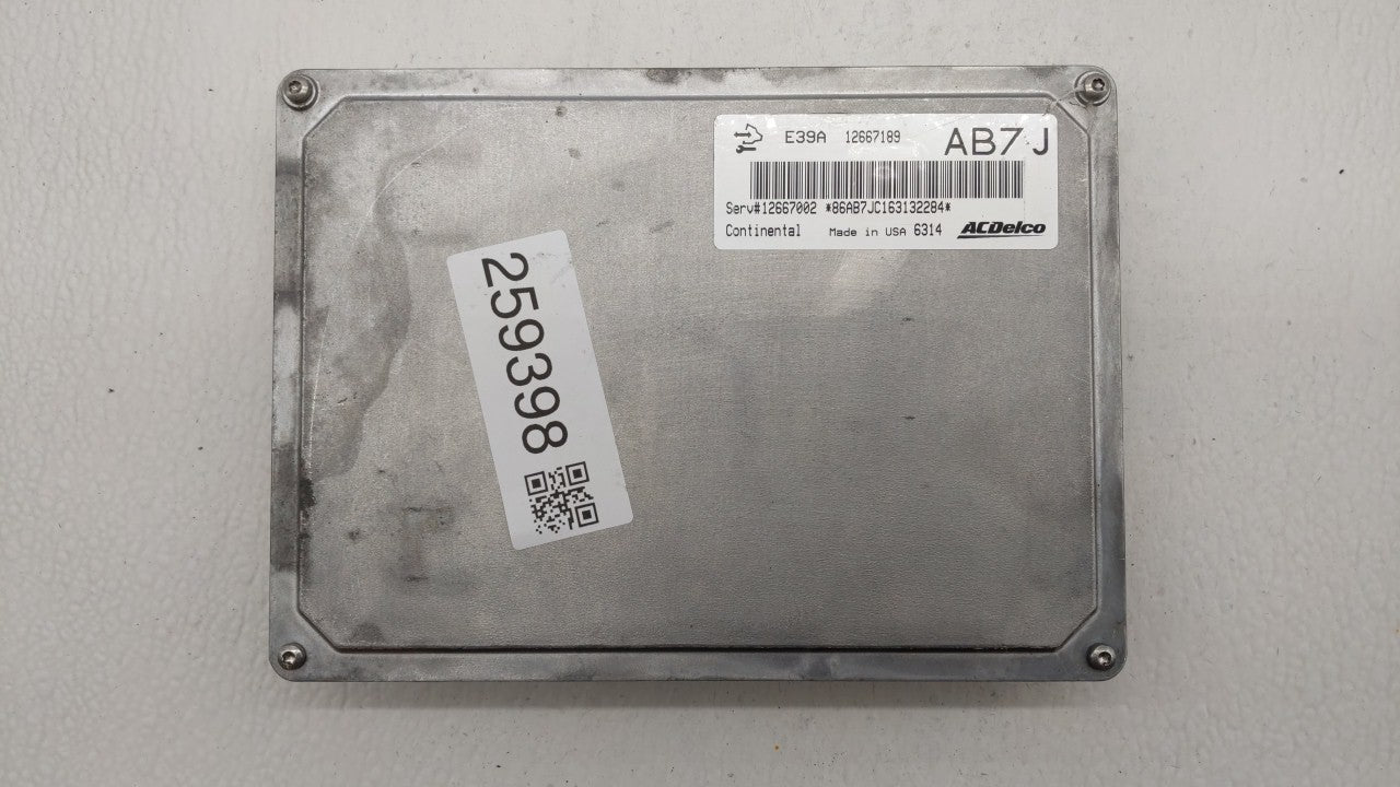 2017 Chevrolet Equinox PCM Engine Control Computer ECU ECM PCU OEM P/N:12666068 12667002, 12666070, 12667189 Fits Fits 2018 