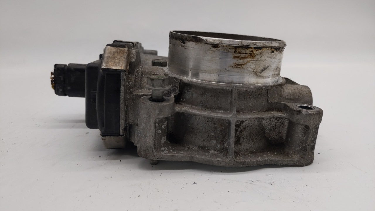 2016-2017 Chevrolet Equinox Throttle Body P/N:12669146AA 12670834AA Fits Fits 2016 2017 OEM Used Auto Parts - Oemusedautopar