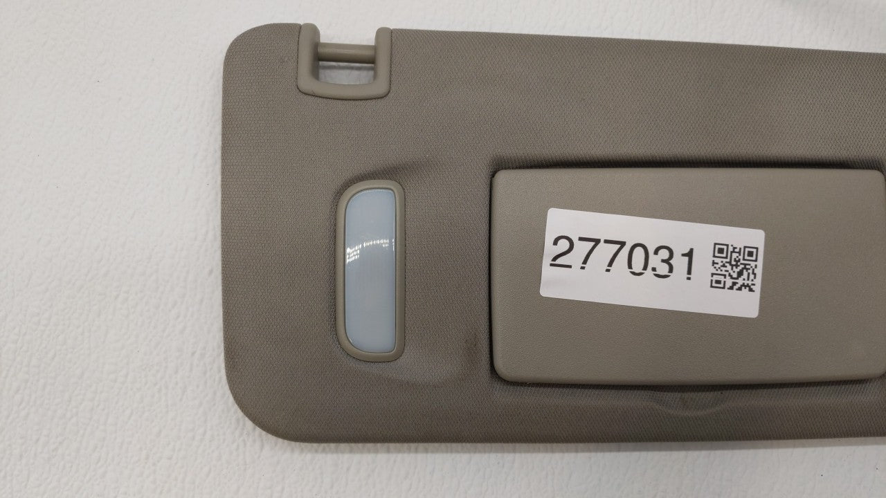 2010-2017 Chevrolet Equinox Sun Visor Shade Replacement Passenger Right Mirror Fits Fits 2010 2011 2012 2013 2014 2015 2016 