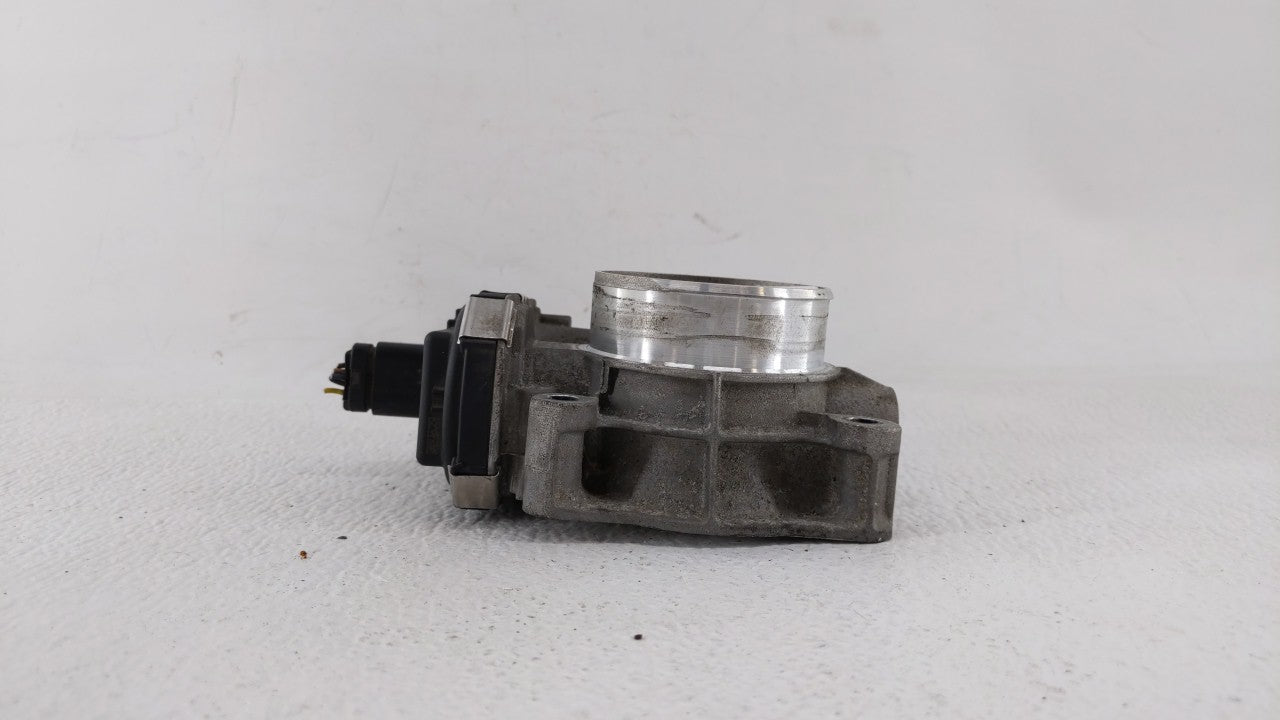 2016-2017 Chevrolet Equinox Throttle Body P/N:12669146AA 12670834AA Fits Fits 2016 2017 OEM Used Auto Parts - Oemusedautopar
