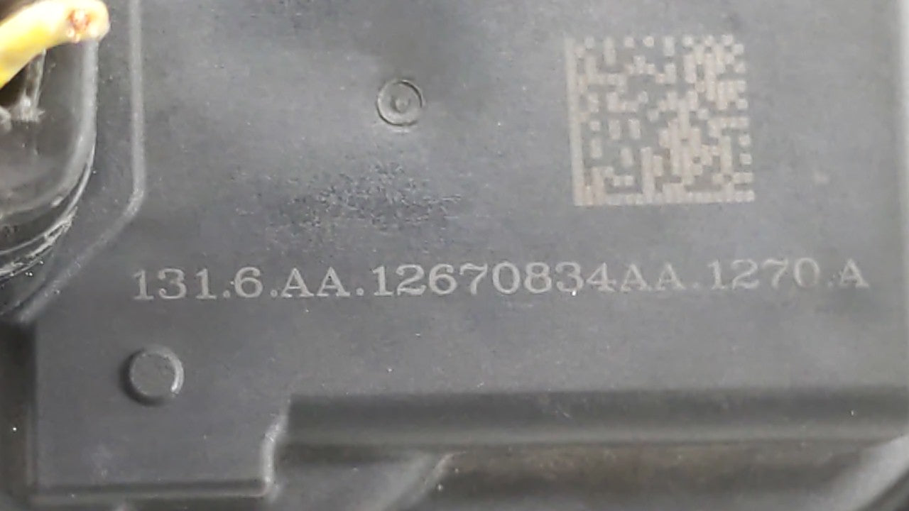 2016-2017 Chevrolet Equinox Throttle Body P/N:12669146AA 12670834AA Fits Fits 2016 2017 OEM Used Auto Parts - Oemusedautopar