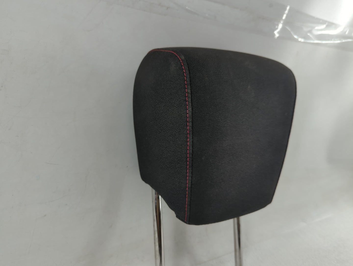 2014-2017 Chevrolet Equinox Headrest Head Rest Front Driver Passenger Seat Fits Fits 2014 2015 2016 2017 OEM Used Auto Parts