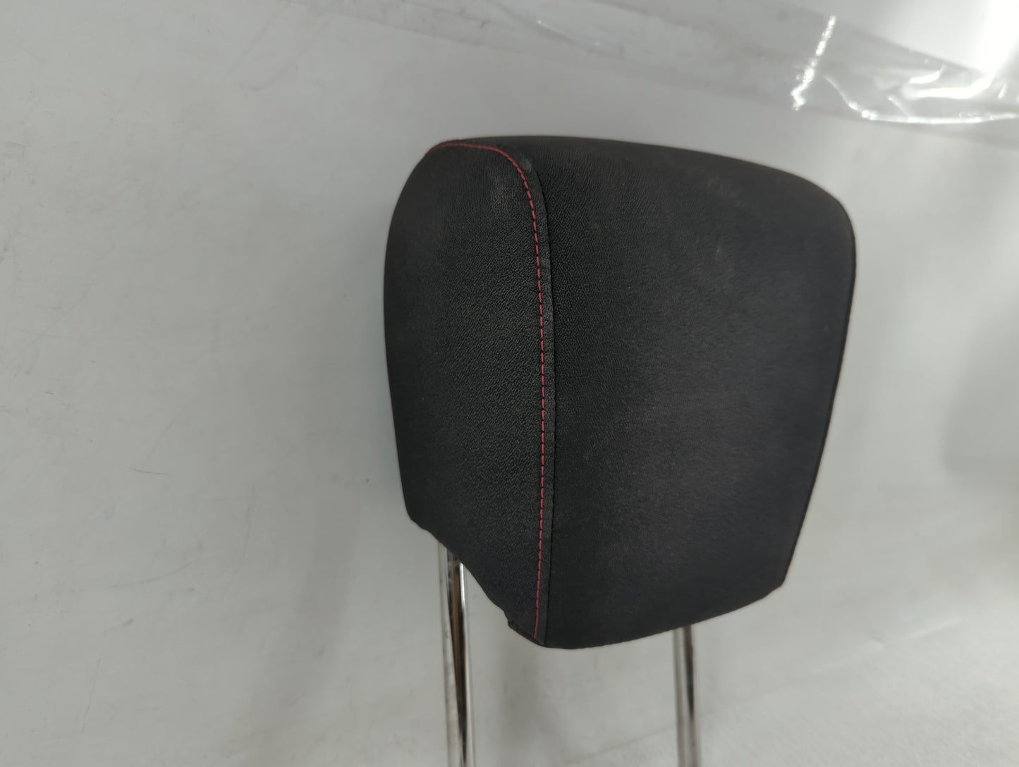 2014-2017 Chevrolet Equinox Headrest Head Rest Front Driver Passenger Seat Fits Fits 2014 2015 2016 2017 OEM Used Auto Parts