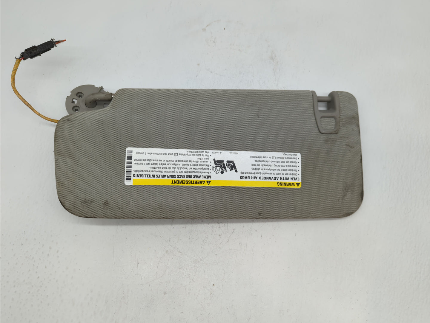 2010-2017 Chevrolet Equinox Sun Visor Shade Replacement Passenger Right Mirror Fits Fits 2010 2011 2012 2013 2014 2015 2016 