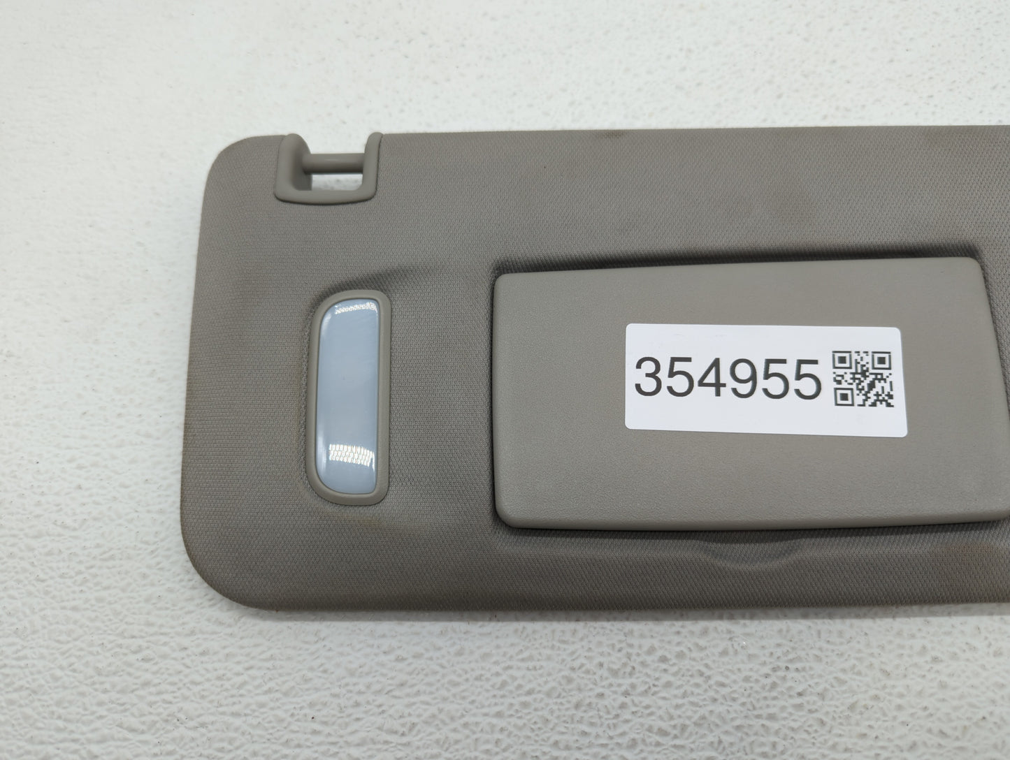 2010-2017 Chevrolet Equinox Sun Visor Shade Replacement Passenger Right Mirror Fits Fits 2010 2011 2012 2013 2014 2015 2016 