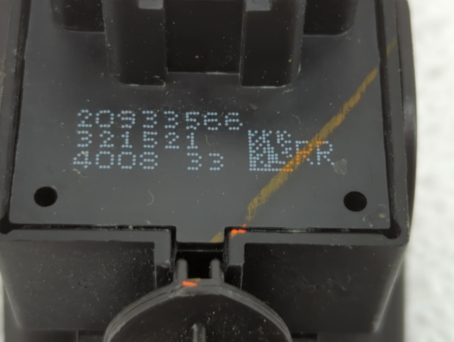 2017 Chevrolet Equinox Passenger Right Power Window Switch 20933566 - Oemusedautoparts1.com