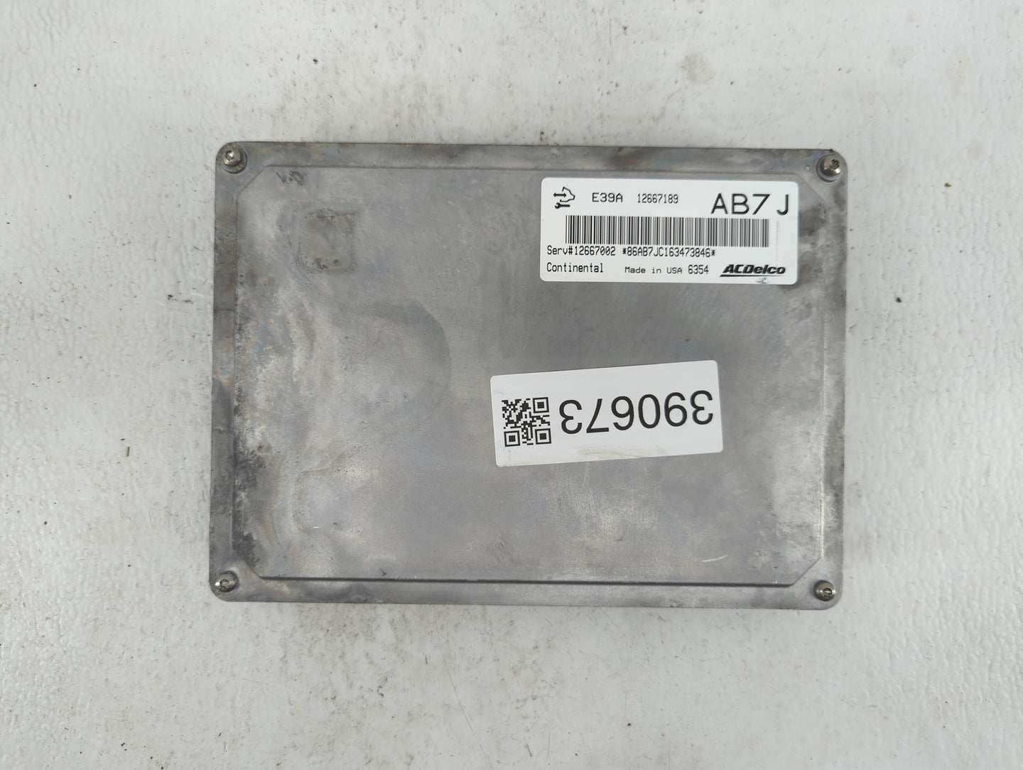 2017 Chevrolet Equinox PCM Engine Control Computer ECU ECM PCU OEM P/N:12667002 12667000, 12670801, 12694743 Fits Fits 2018 