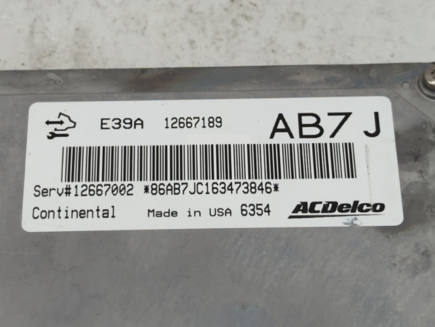 2017 Chevrolet Equinox PCM Engine Control Computer ECU ECM PCU OEM P/N:12667002 12667000, 12670801, 12694743 Fits Fits 2018 
