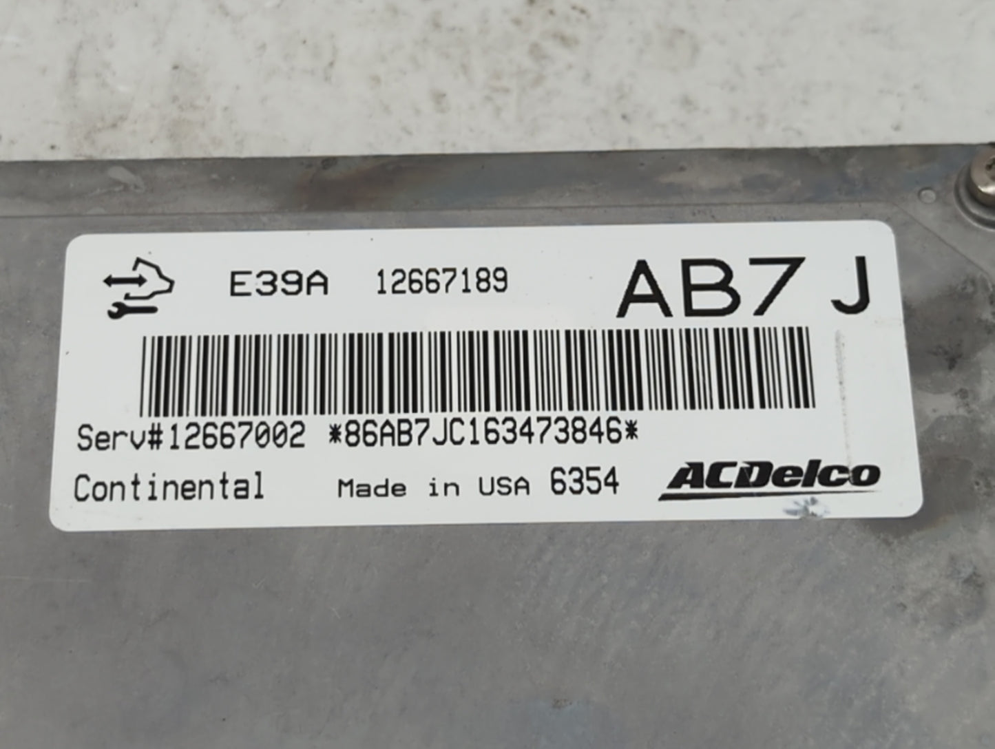 2017 Chevrolet Equinox PCM Engine Control Computer ECU ECM PCU OEM P/N:12667002 12667000, 12670801, 12694743 Fits Fits 2018 
