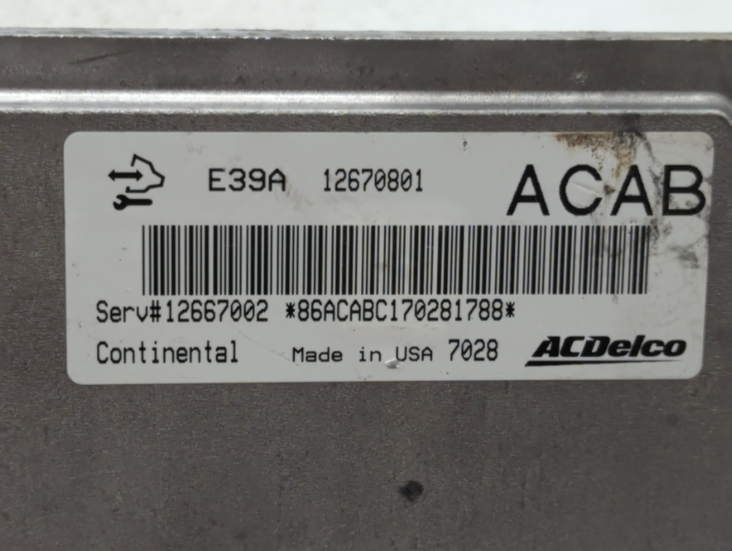 2017 Chevrolet Equinox PCM Engine Control Computer ECU ECM PCU OEM P/N:12667002 12667000, 12670801, 12694743 Fits Fits 2018 
