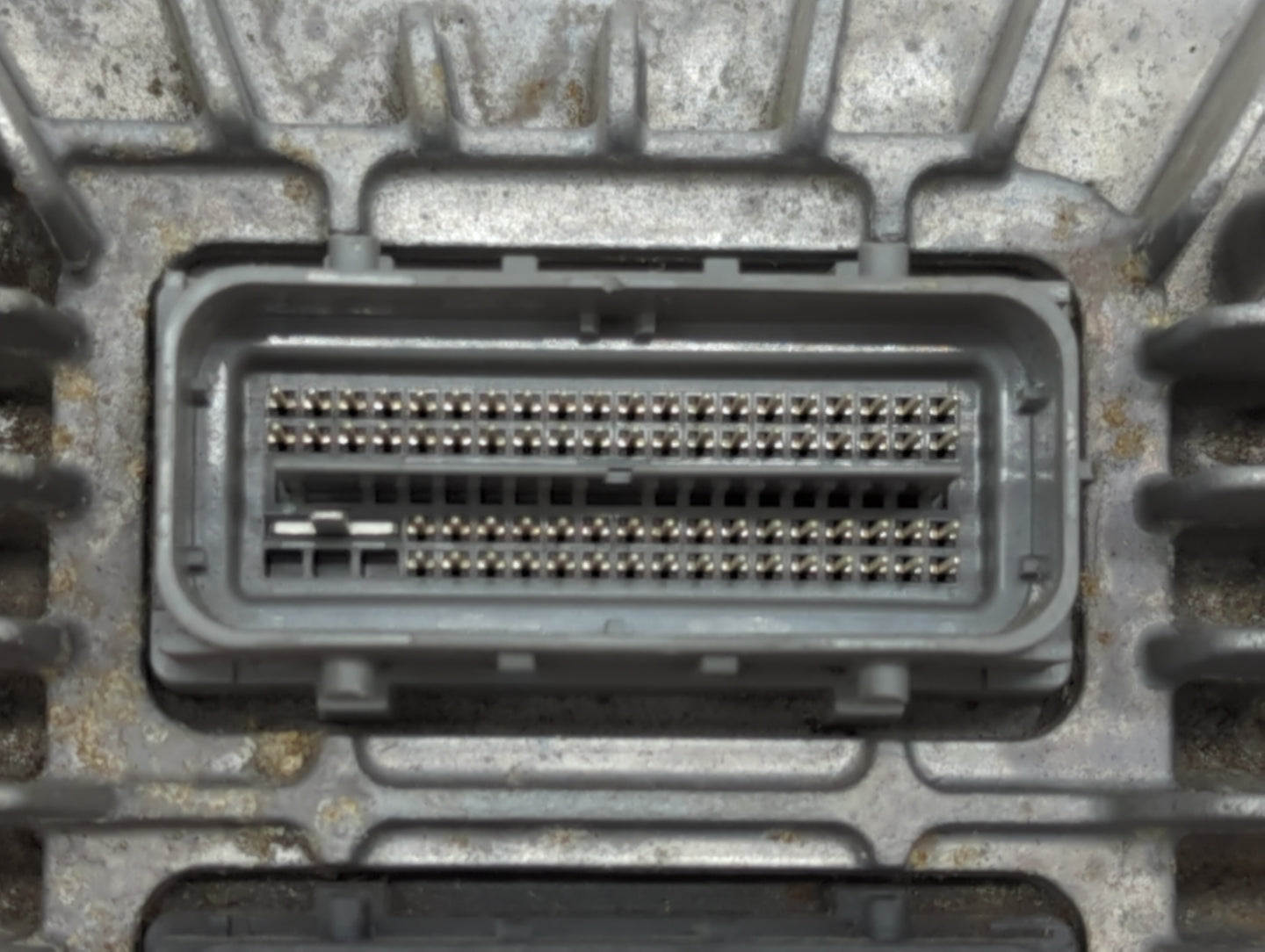 2017 Chevrolet Equinox PCM Engine Control Computer ECU ECM PCU OEM P/N:12667002 12667000, 12670801, 12694743 Fits Fits 2018 