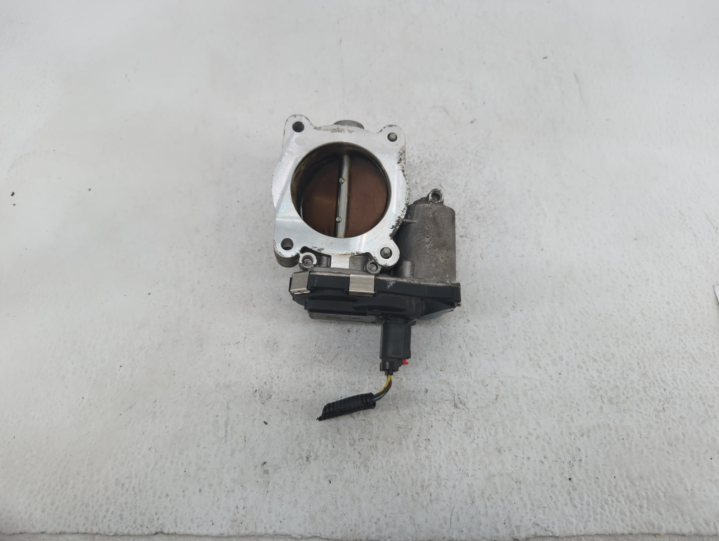 2016-2017 Chevrolet Equinox Throttle Body P/N:12669146AA 12632101CA, 12670834AA Fits Fits 2016 2017 OEM Used Auto Parts - Oe