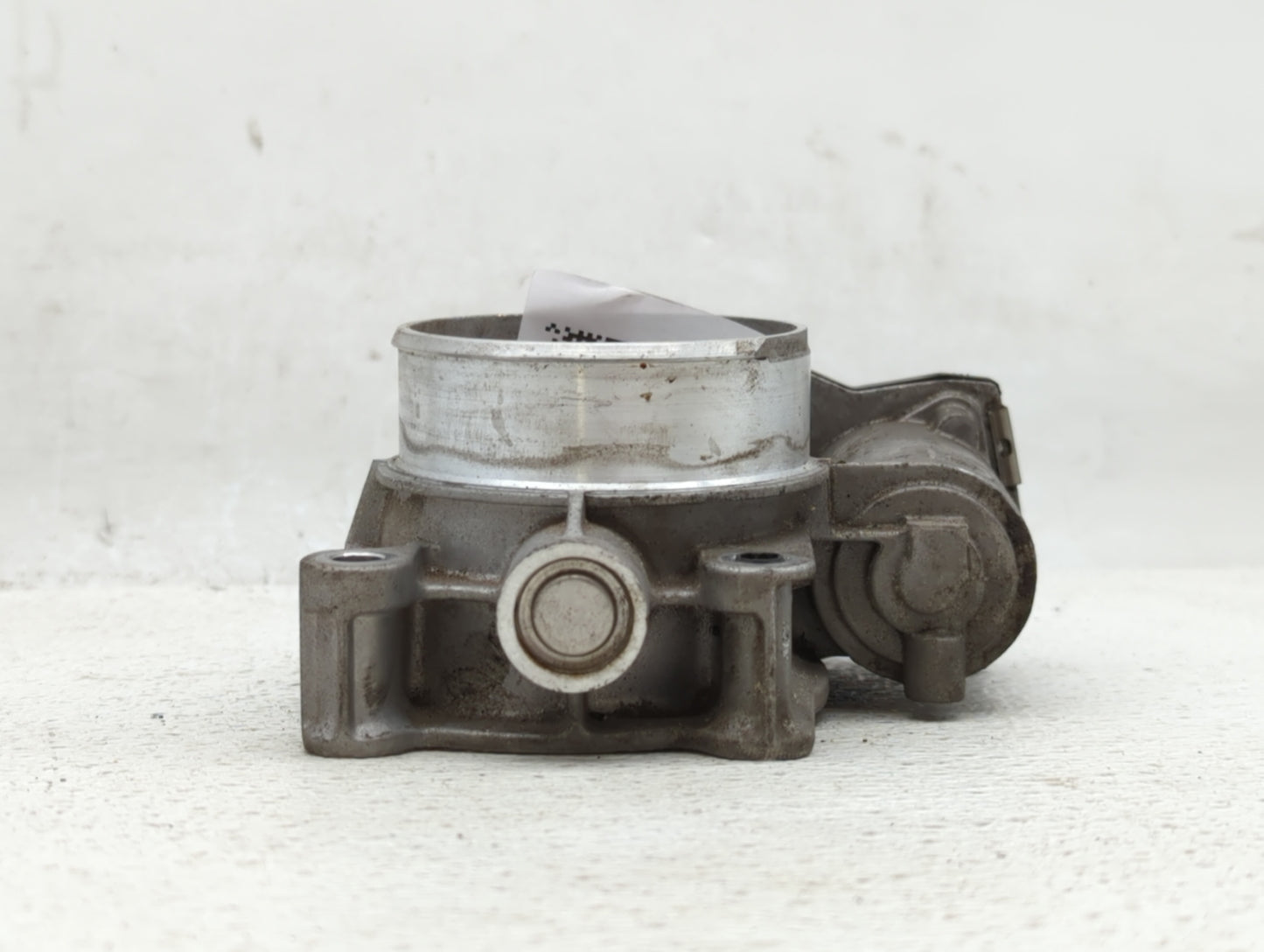 2016-2017 Chevrolet Equinox Throttle Body P/N:12669146AA 12632101CA, 12670834AA Fits Fits 2016 2017 OEM Used Auto Parts - Oe