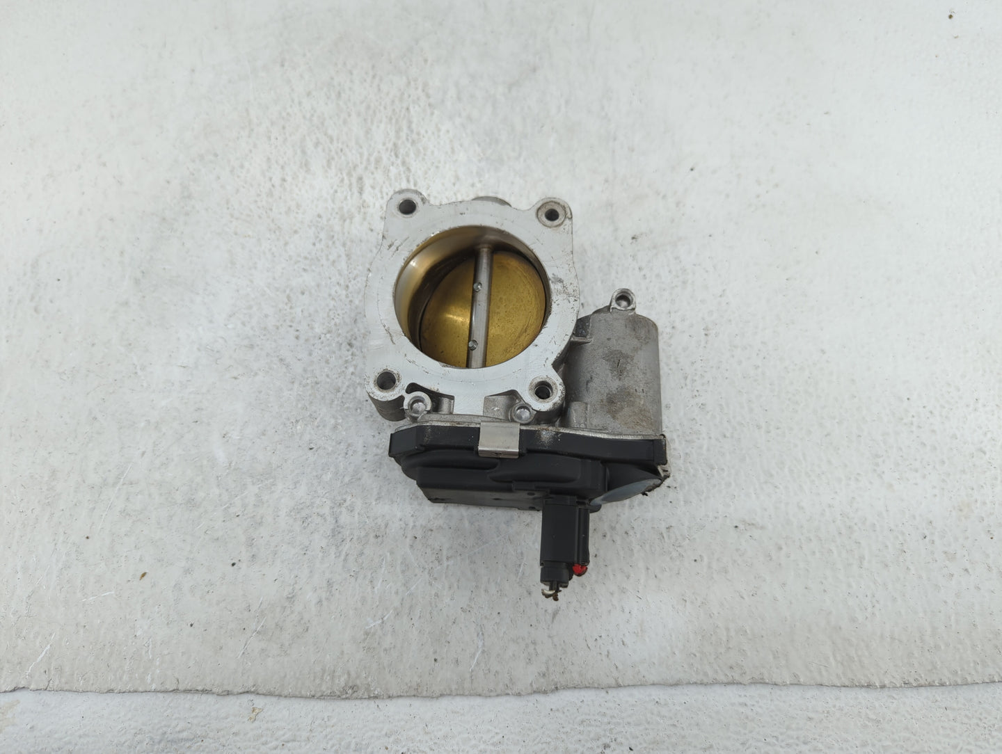 2016-2017 Chevrolet Equinox Throttle Body P/N:12669146AA 12632101CA, 12670834AA Fits Fits 2016 2017 OEM Used Auto Parts - Oe