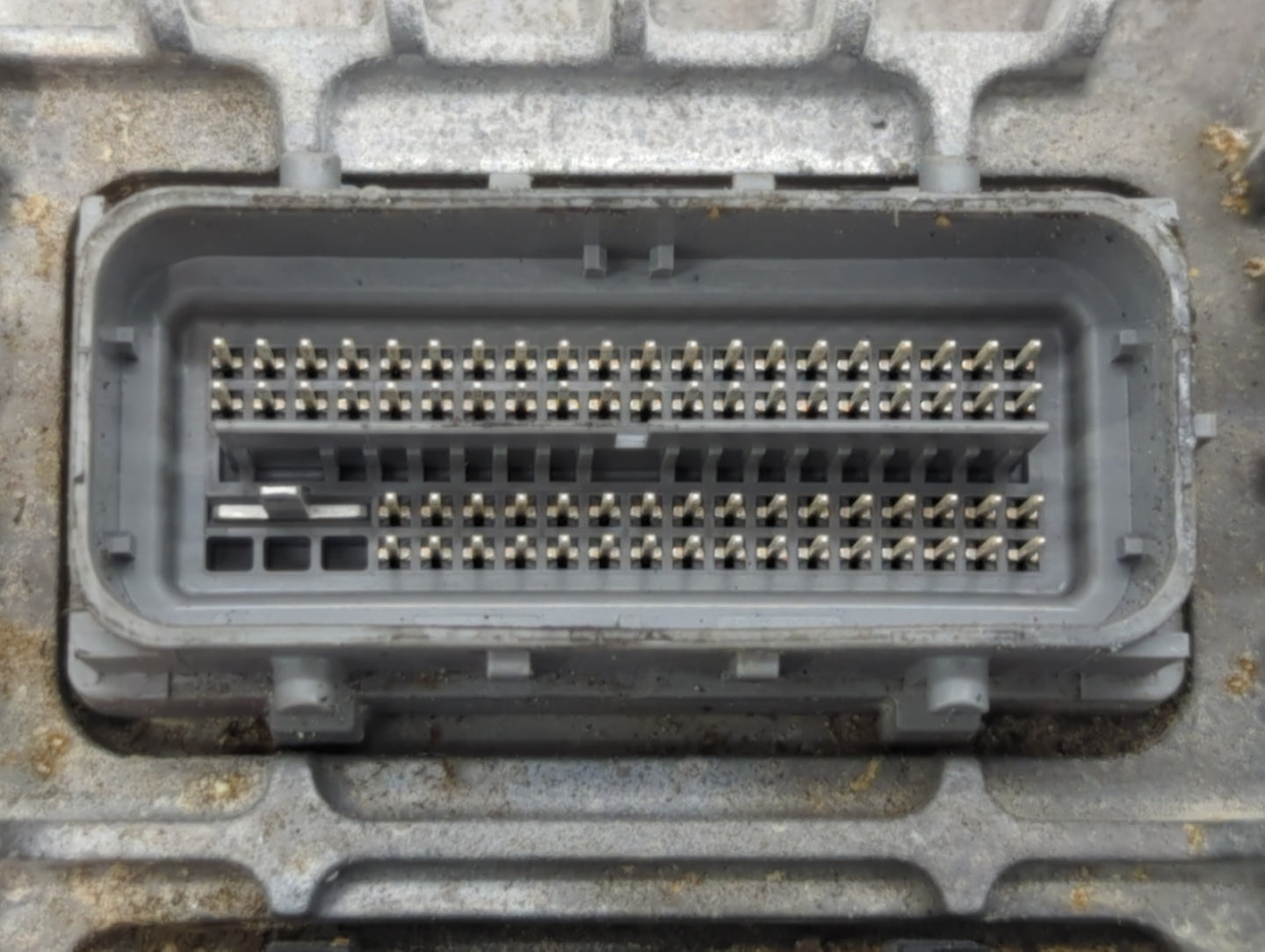 2017 Chevrolet Equinox PCM Engine Control Computer ECU ECM PCU OEM P/N:12667189 12667002, 12685918 Fits Fits 2018 2019 2020 