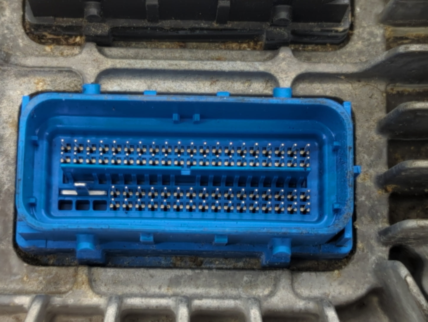 2017 Chevrolet Equinox PCM Engine Control Computer ECU ECM PCU OEM P/N:12667189 12667002, 12685918 Fits Fits 2018 2019 2020 