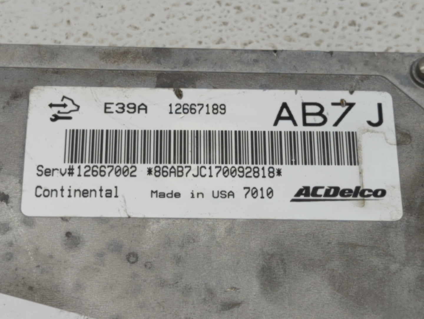 2017 Chevrolet Equinox PCM Engine Control Computer ECU ECM PCU OEM P/N:12667189 12667002, 12685918 Fits Fits 2018 2019 2020 