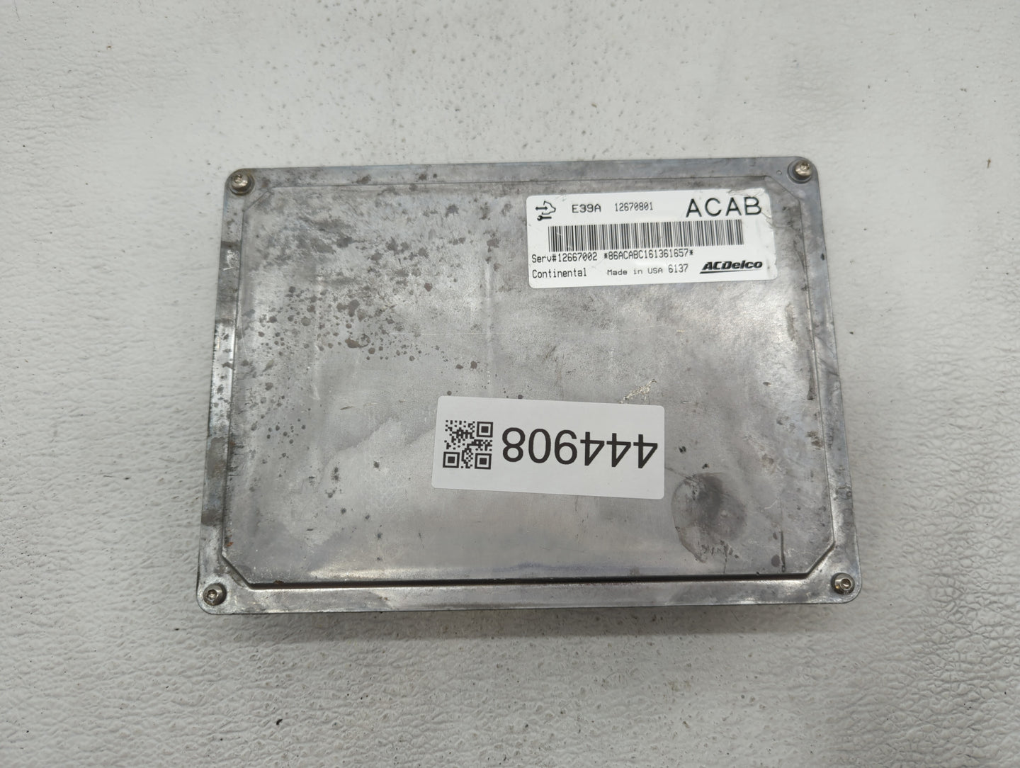 2017 Chevrolet Equinox PCM Engine Control Computer ECU ECM PCU OEM P/N:12667189 12667002, 12685918 Fits Fits 2018 2019 2020 