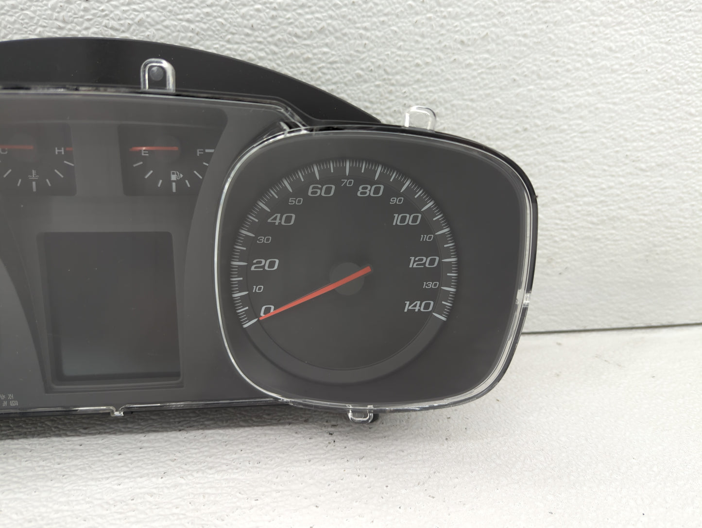 2017 Chevrolet Equinox Instrument Cluster Speedometer Gauges P/N:23265862 Fits OEM Used Auto Parts - Oemusedautoparts1.com