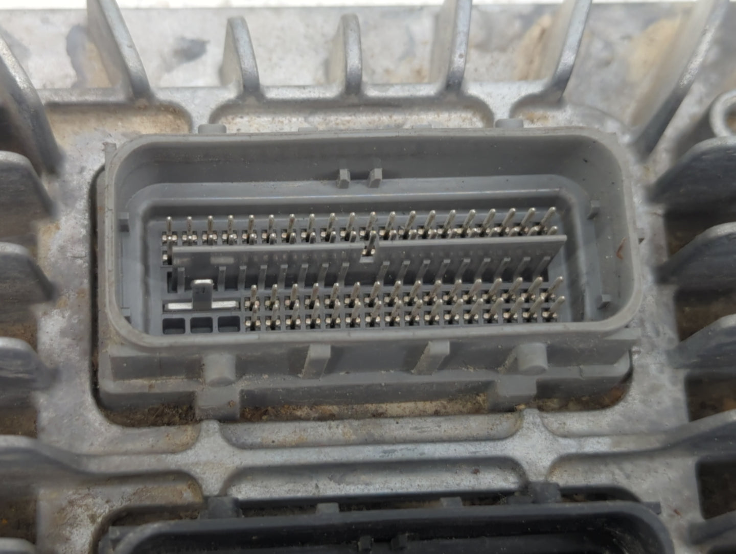 2017 Chevrolet Equinox PCM Engine Control Computer ECU ECM PCU OEM P/N:12667189 12667002, 12685918 Fits Fits 2018 2019 2020 