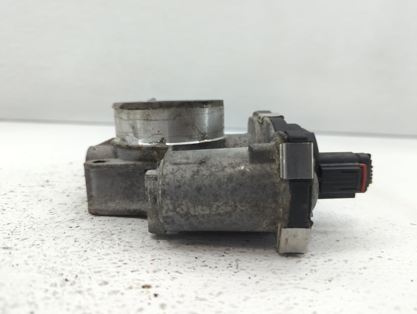 2017 Chevrolet Equinox Throttle Body P/N:12670834AA Fits OEM Used Auto Parts - Oemusedautoparts1.com