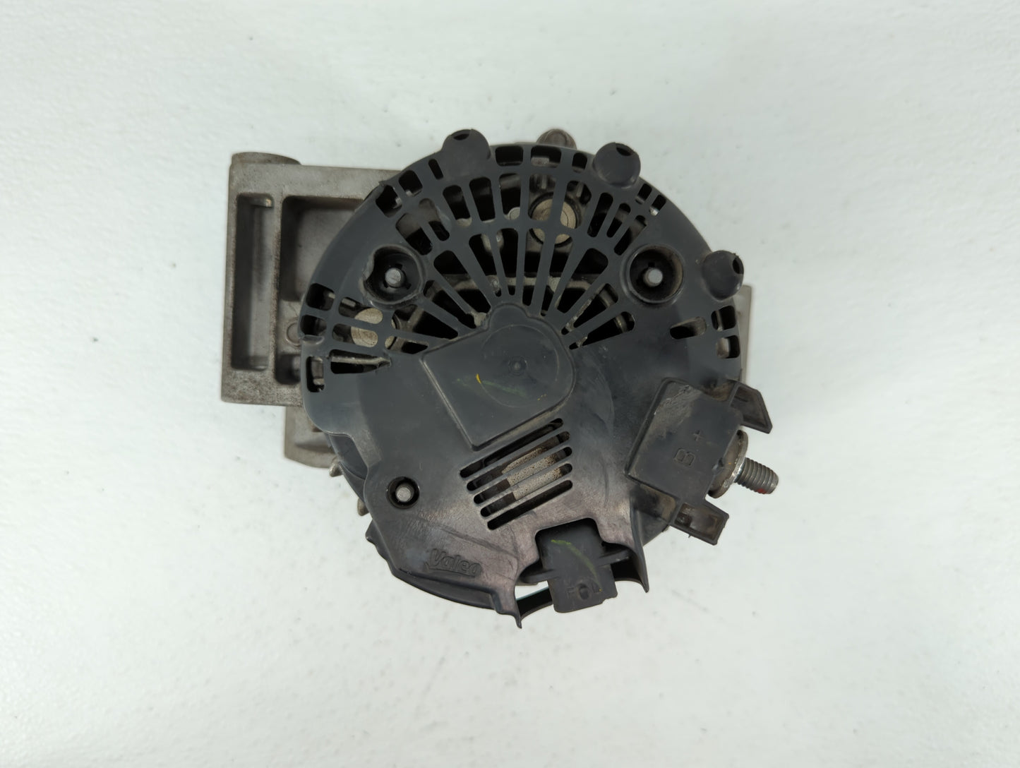 2010-2017 Chevrolet Equinox Alternator Replacement Generator Charging Assembly Engine OEM P/N:13500315 13588328 Fits OEM Use